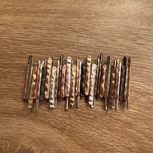 TEXTURED METAL SLAB BRACELET